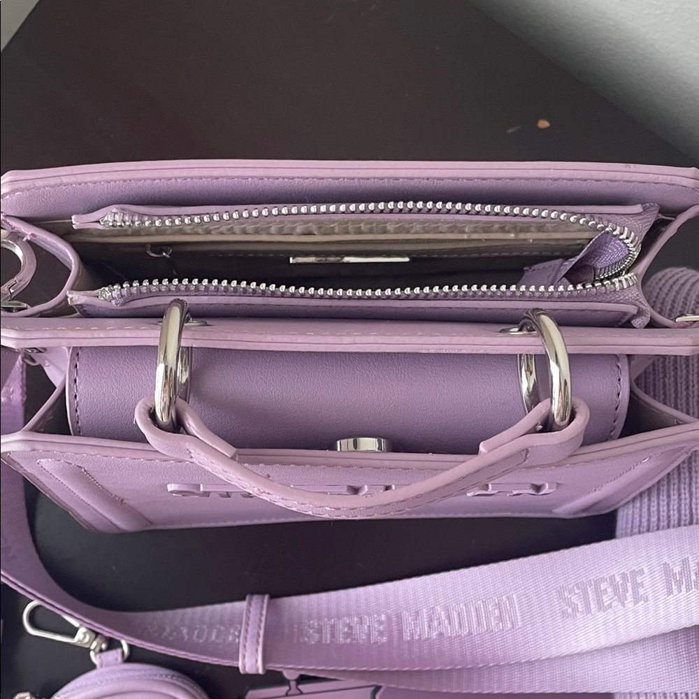 Steve Madden Lavender Crossbody Set with Detachable Strap and Pouch - Picture 2 of 5